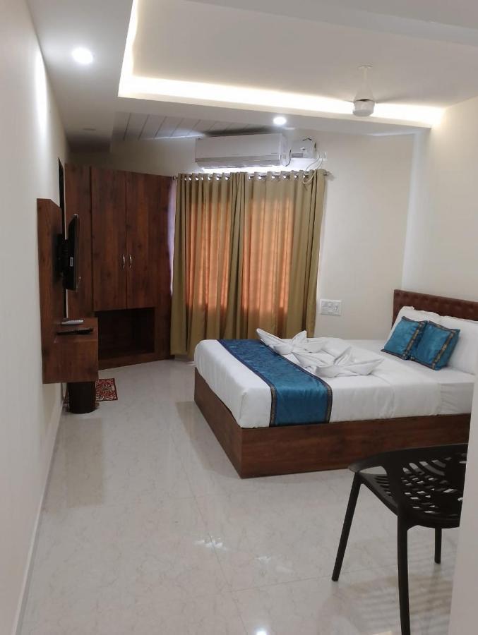 Hotel Rajdhani Mangalor Kültér fotó