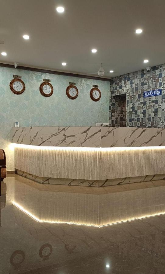 Hotel Rajdhani Mangalor Kültér fotó